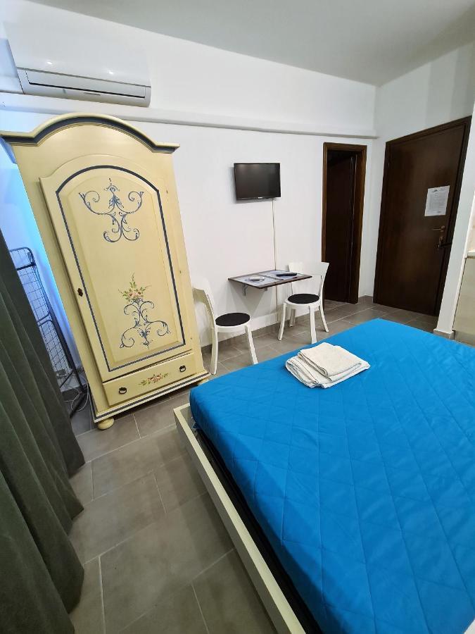 Villa Caravel Monolocale Lido di Camaiore Exterior foto